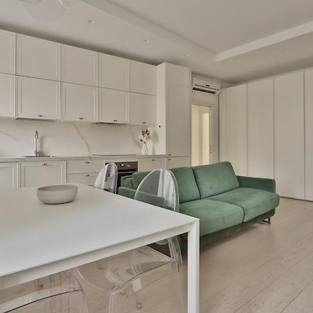 Appartamento Joivy Splendid Flat Near The Duomo Milano Esterno foto
